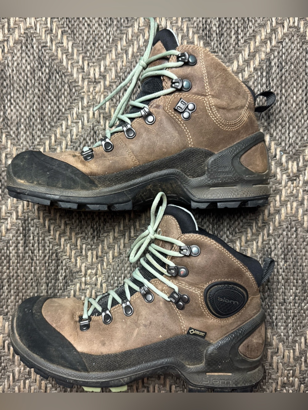 ECCO Womens 38 / 7.5 Biom Terrain Gore-Tex Yak Leather Hiking Boots Brown Black